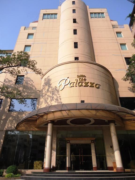 The Palazzo Hotel Бангкок Екстер'єр фото